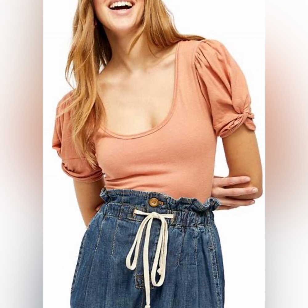 Free People XS Ava Puff Sleeve Body Suit, dusty pink/rusty orange color